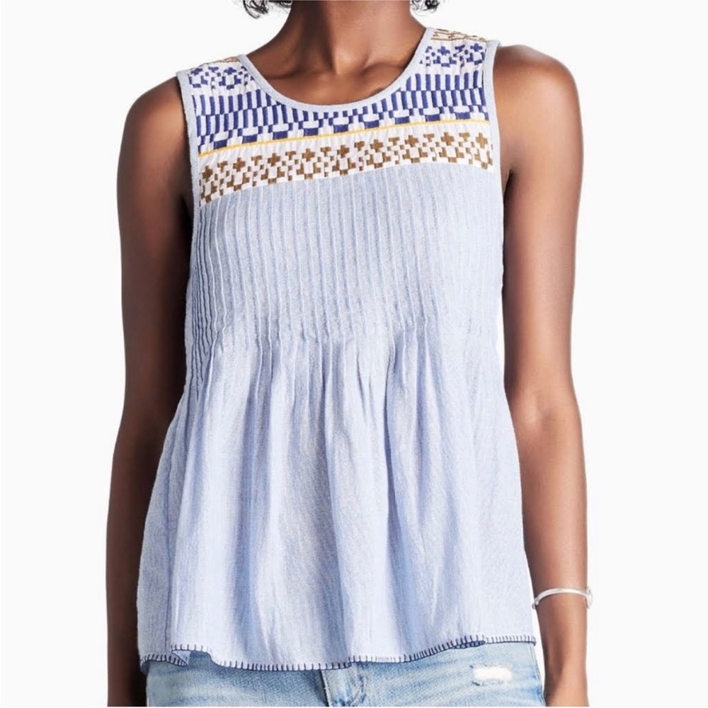 Lucky Brand 100% Cotton Sleeveless Embroidered Top – Size Medium - Picture 2 of 8